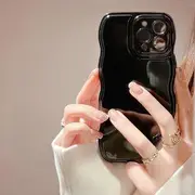 Wavy Phone Case - 16 Pro Max / 16 Pro / 16 Plus / 16 / 15 Pro Max / 15 Pro / 15 Plus / 15 / 14 Pro Max / 14 Pro / 14 Plus / 14 / 13 Pro Max / 13 Pro / 13 / 13 Mini Black - iPhone 13 Pro