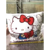 在飛比找蝦皮購物優惠-全新Hello kitty凱蒂貓方形抱枕/枕頭/靠枕