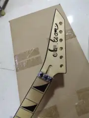 Discount Maple Jackson style Guitar neck 24 fret Maple Fretboard Reverse head