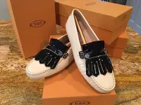 在飛比找Yahoo!奇摩拍賣優惠-特價Tod's Gommini 鞋36.5,39.5各現貨x