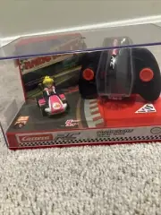 Carrera RC Mario Kart 1:50 Scale Mini Remote Control Car PRINCESS PEACH Case (4)