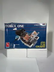 AMT General Dynamics F-16 Cockpit 8693 Model Kit Brand New Factory Sealed