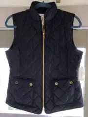 St. John's Bay Women's Size Small Quilted Vest Black Polyester Zip NEW WITH TAGS