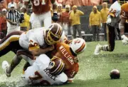 Washington Redskins Defensive End Tony Mcgee NFL OLD PHOTO