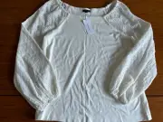 NWT Ann‎ Taylor Cream Eyelet Lace Sleeve Top Size Medium Rayon/Nylon/Spandex