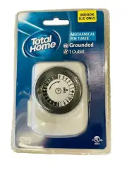 Total Home Indoor Grounded 1 outlet Mechanical Pin Timer, White