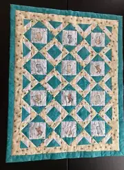 Pooh Bear & Bees Crib size 29" X 36" Patchwork Quilt hand-quilted NEW! LQ-158