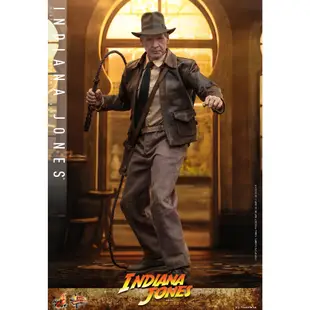 預購 Hot Toys – MMS716 MMS717 –《 印第安納瓊斯 命運輪盤 》1/6比例 瓊斯 非 DX05