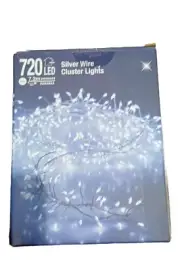 Chain Series Light 720 LED Cluster White