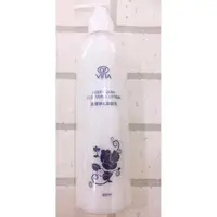 在飛比找樂天市場購物網優惠-VINA 友娜 深層淨化卸妝乳 500ML 無油 深層卸妝 