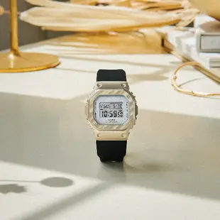 CASIO 卡西歐GM-S5600BC-1 輕盈淡雅柔和風格方形時尚腕錶 38.4mm