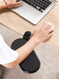 在飛比找樂天市場購物網優惠-電腦手托架 創意電腦手托架桌用鼠標墊護腕托手腕墊子可旋轉臂托