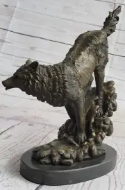 Hot Cast Museum Quality Howling Wolf By Bugatti Figurine Bronze Sculpture Figure
