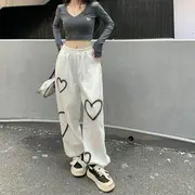 Long-Sleeve V-Neck Lettering Embroidered Crop T-Shirt / Elastic Waist Heart Print Harem Sweatpants Sweatpants - White - One Size
