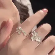 Three-dimensional Iris flower ring set (including two rings), Adjustable size