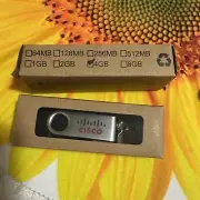 Genuine CISCO 4GB Flash USB Drive for all UCS-USB FLASH New
