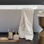 Bedding House Van Gogh Fleurir Off White Bath Towel