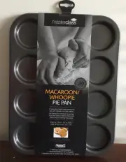 New Masterclass Macaroon 12 Hole Non Stick Pie Pan - Still In Original Packaging