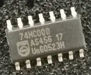 74HC00D NXP NAND Gate Quad 2 Inputs SMD SOIC-14 - Lot of 10 pcs