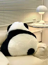 在飛比找松果購物優惠-可愛熊貓背影抱枕毛絨網紅靠墊沙發客廳懶人宿舍靠枕飄窗玩偶坐墊