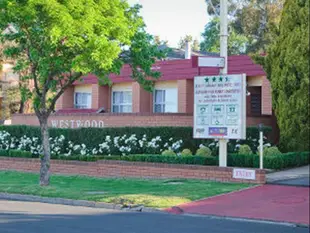 韋斯特伍德汽車旅館Westwood Motor Inn