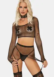 Under My Spell Garter Set