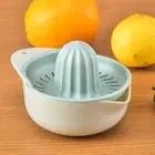 Easy to Clean Plastic Orange Juicer Lemon Squeezer Fruit Tool Citrus Presser