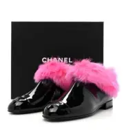 CHANEL 23S CC Interlocking Logo Fur Loafers Boots Size 39