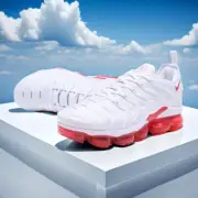 NEW Nike air vapormax plus White/Red Air cushion-men's Shoes Size 7-13