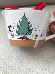 NWT Rae Dunn X Peanuts Snoopy Woodstock Christmas Measuring cups Set Of 4