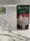 VTG Trim-A-Home Damask Christmas Tablecloth Oval 60 x 84 NIP Cotton/Polyester
