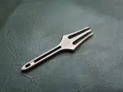 Titanium Fork Small Harpoon Crowbar Pry Bar keychain EDC Tools Pendant