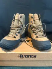 New Bates Gore-tex lined light Hiker Boots E03640 in EXCELLENT CONDITION-10EW