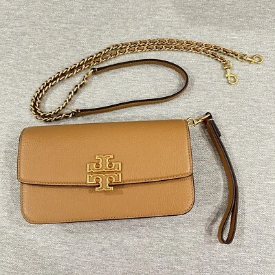 TORY BURCH Britten Chain Wallet with Wristlet Leather Crossbody/Tiramisu/NWT