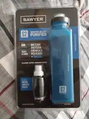 Sawyer S2 Select Purifier 20 Oz Water Filter Bottle w/ Mirco Squeeze Filter NEW