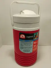 Igloo 1/2 Gallon Red Cooler Jug Camping Thermos Flip-top Spout Removable Handle