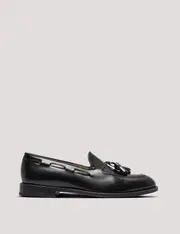 Hawes & Curtis Black Leather Tassel Loafer Size: 11