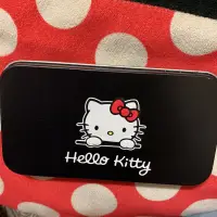 在飛比找蝦皮購物優惠-Hello Kitty彩妝刷具組