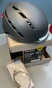 Giro Escape MIPS Medium Matt Graphite Helmet With Lights E-Bike Bicycle