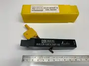 Q TECH TOOLINGS SVLCR 5/8" X 5/8" - 16 TOOL HOLDER WITH T15 WRENCH. Holds VB&VC