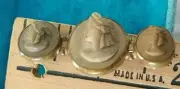 VICTORIAN LAVA STONE GRAN TOUR 3 FEMALE BAR PIN BROOCH