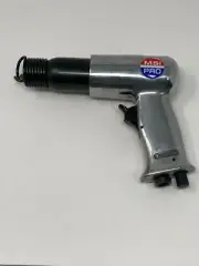 MSI PRO SG-0204R Medium Air Hammer- Round Shank, 3/4" Bore Size, 3,200 BPM