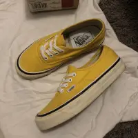 在飛比找蝦皮購物優惠-Vans Authentic 44 Dx 軟鞋墊 芥末黃配色