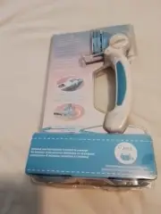 Dritz 29500 Petite Press Portable Mini Iron-
