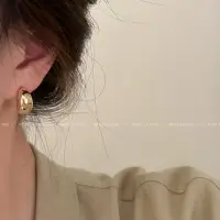 在飛比找松果購物優惠-韓國風日韓復古耳釘 女高級感金色水滴耳針 (8.3折)
