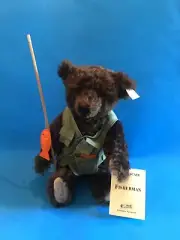 STEIFF '' FISHER BEAR" EAN 651342 DARK BROWN MOHAIR MADE FOR DISNEY EVENT