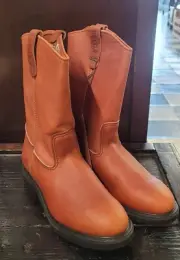 Red Wing Pecos Leather Boots 11" Soft Toe Pull On Boot 1104 Mens Size 9 D NIB