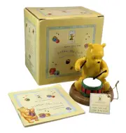Royal Doulton Winnie The Pooh Collection Rum Tum Tum Winnie On His Drum WP63 Nib
