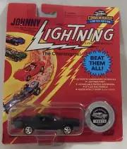 Custom Continental Johnny Lightning Commemorative S2 09076 Playing Mantis