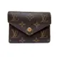 【Louis Vuitton】LV Victorine 系列 Monogram帆布信封式短夾- 棕色/粉色 M62360